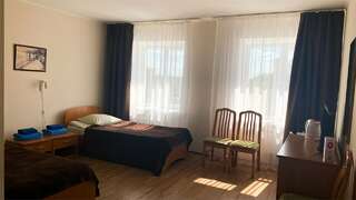 Гостиница Конаково Конаково Стандартный пятиместный двухкомнатный третьей категории-13