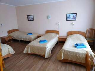 Гостиница Конаково Конаково Койко-место в стандартном пятиместном мужском номере-4